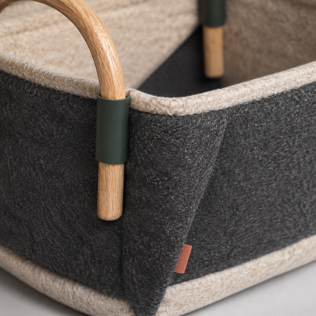 HearthCarry Living Basket