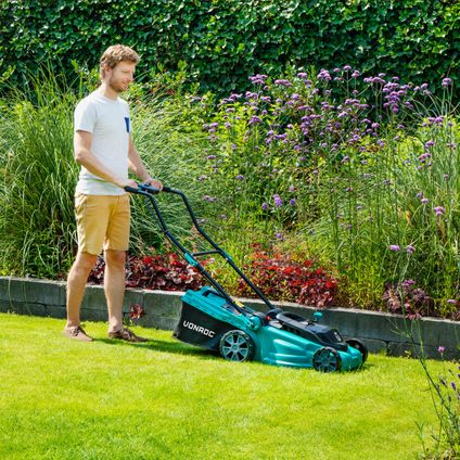 Tondeuse À Gazon 40v Vonroc – Largeur De Coupe 38 Cm – Réglage Central De La Hauteur – 2 Batteries 4.0ah Et Un Chargeur