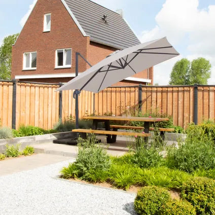 Parasol Déporté Carré 300x300 Cm Beige – Rotation 360° Inclinable – Toile Upf 50+ – Structure Aluminium – Avec 4 Dalles
