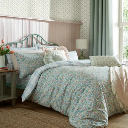 Housse De Couette Laura Ashley Pour Lit En 140 Sherston Powder Blue 200 X 200cm Bleu, Rose, Vert