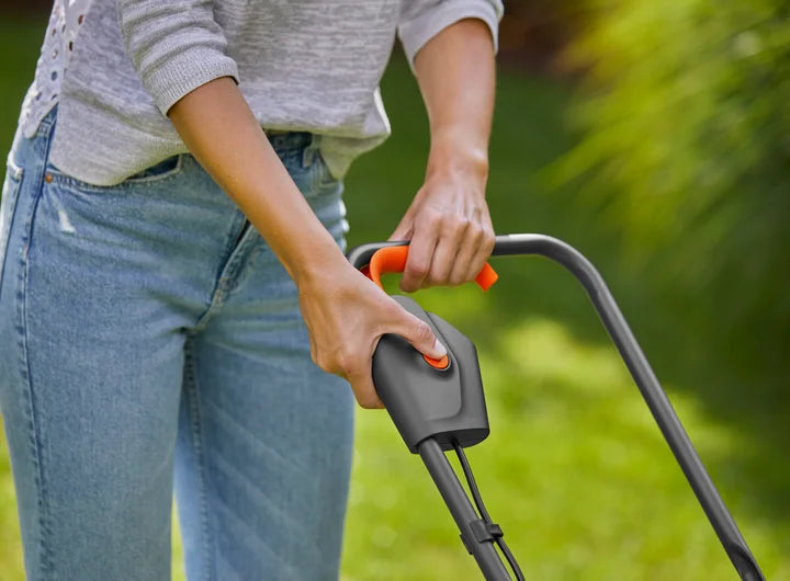 Tondeuse à Gazon Sans Fil PowerMax 30/18V Gardena - 30cm - 18V - Sans Batterie